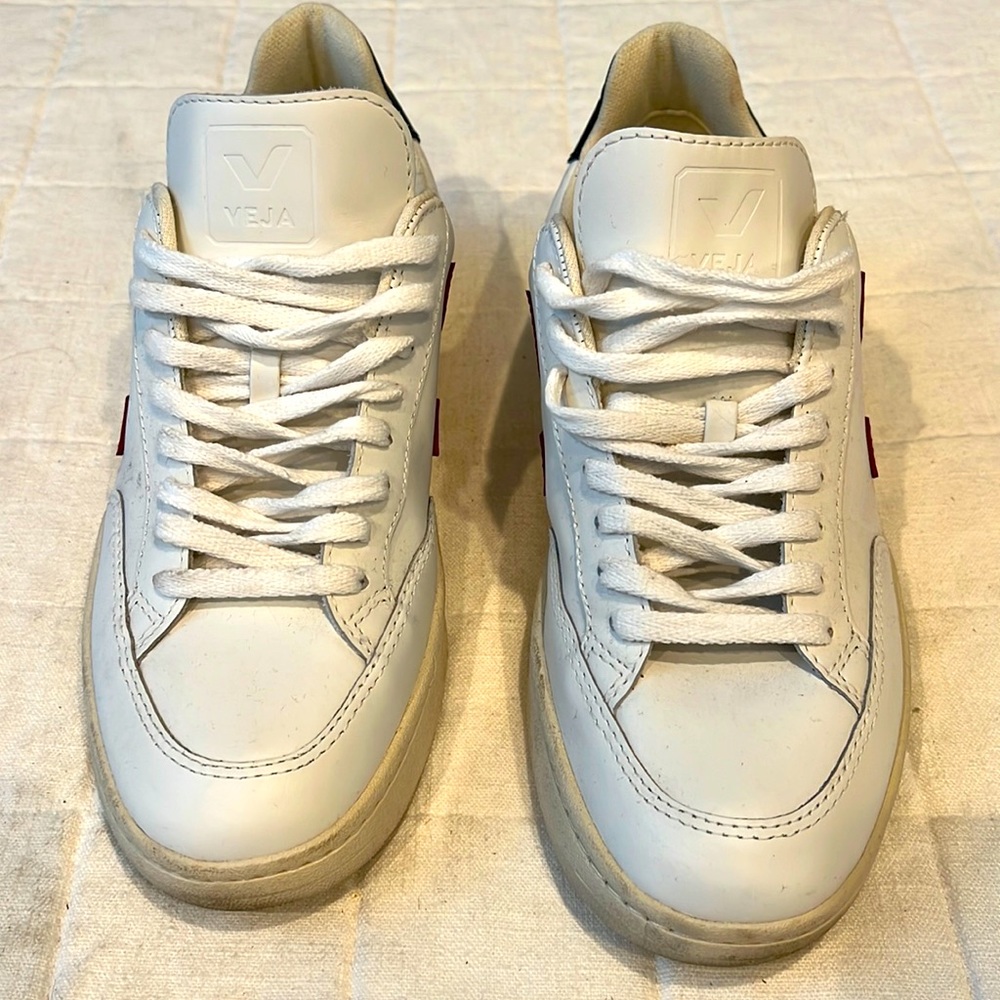 Veja V-12 leather sneakers